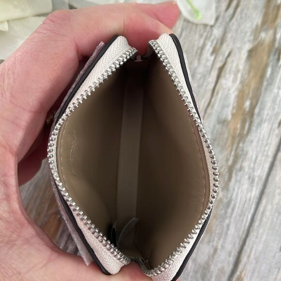 Coach Zip Card Case With Cherry Print Wallet Bag Purse - Picture 6 of 9